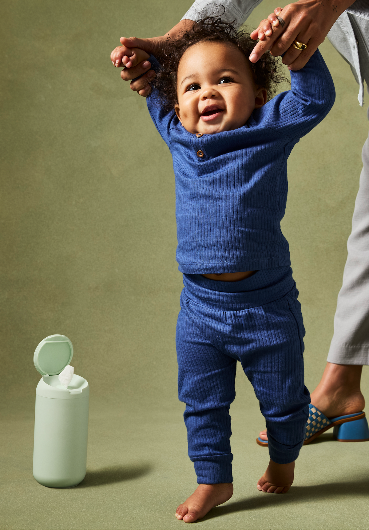 Coming Soon:
A better baby wipe